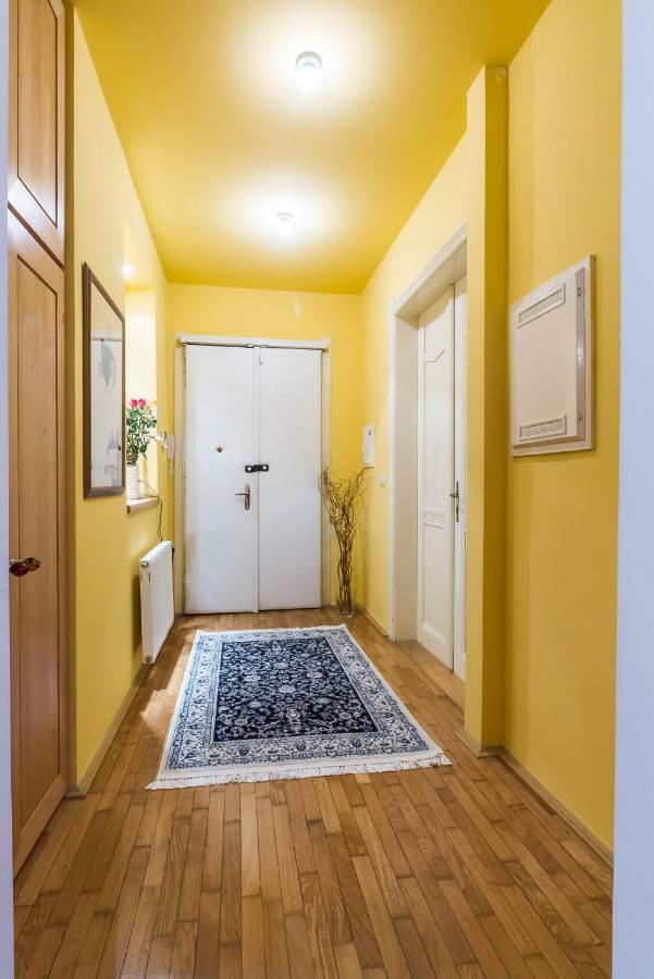 Apartament Victor *