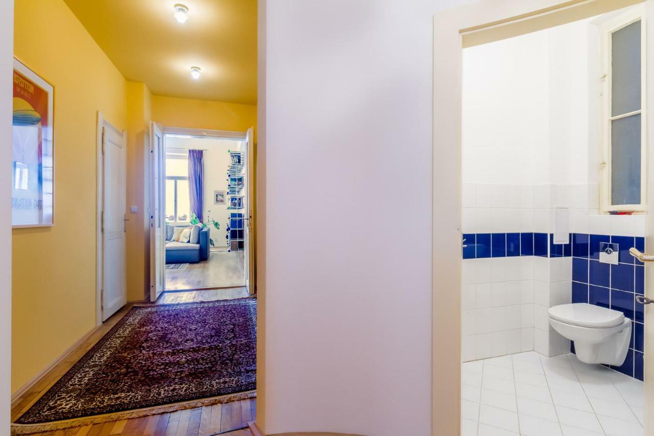 Victor Apartament